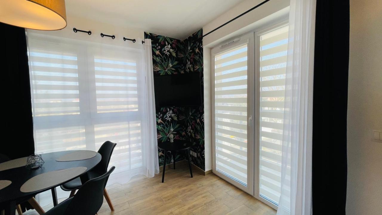 Apartamenty Na Wiejskiej Ustronie Morskie Exterior foto